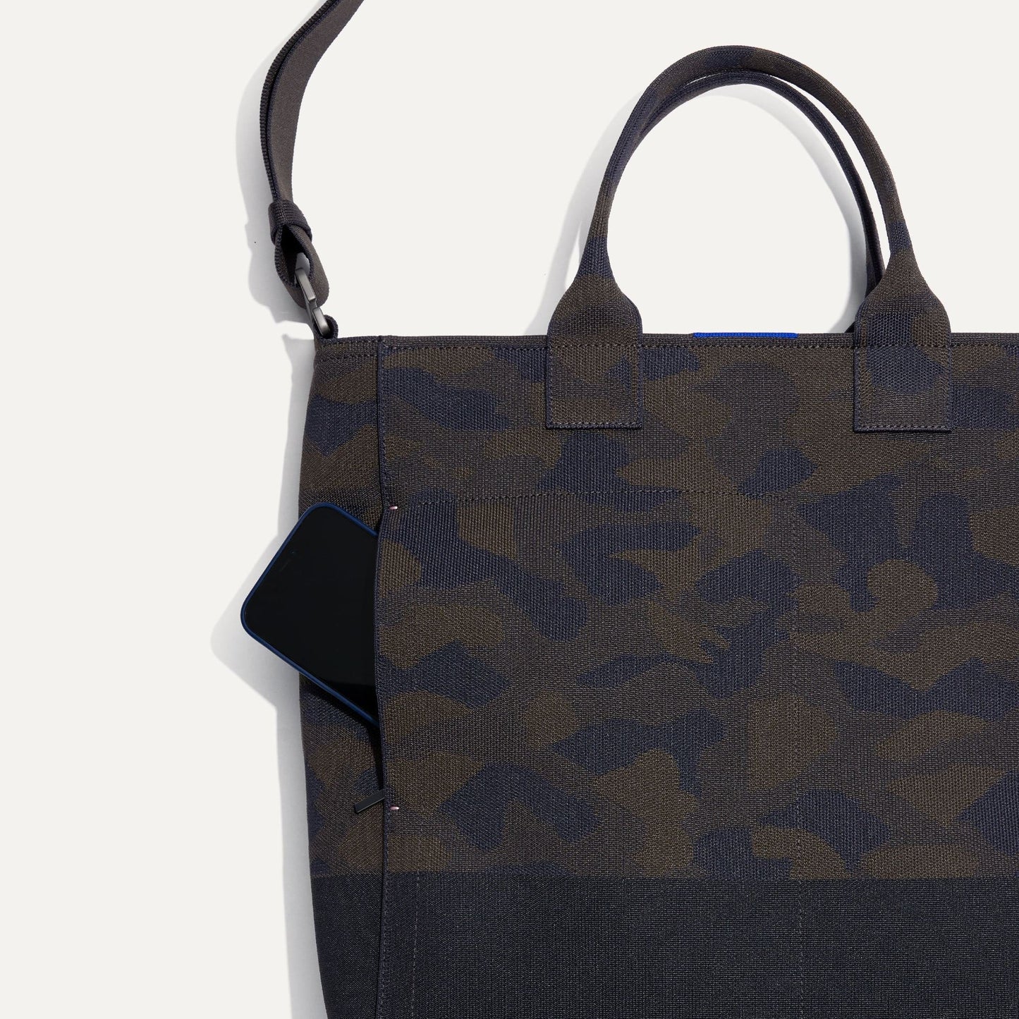 The Carryall - Woodland Camo