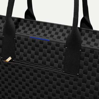 The Classic Tote - Black Sand