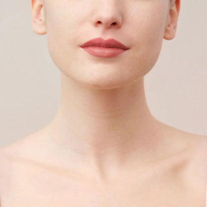La Perla Matte Silk Lipstick 3.5ml