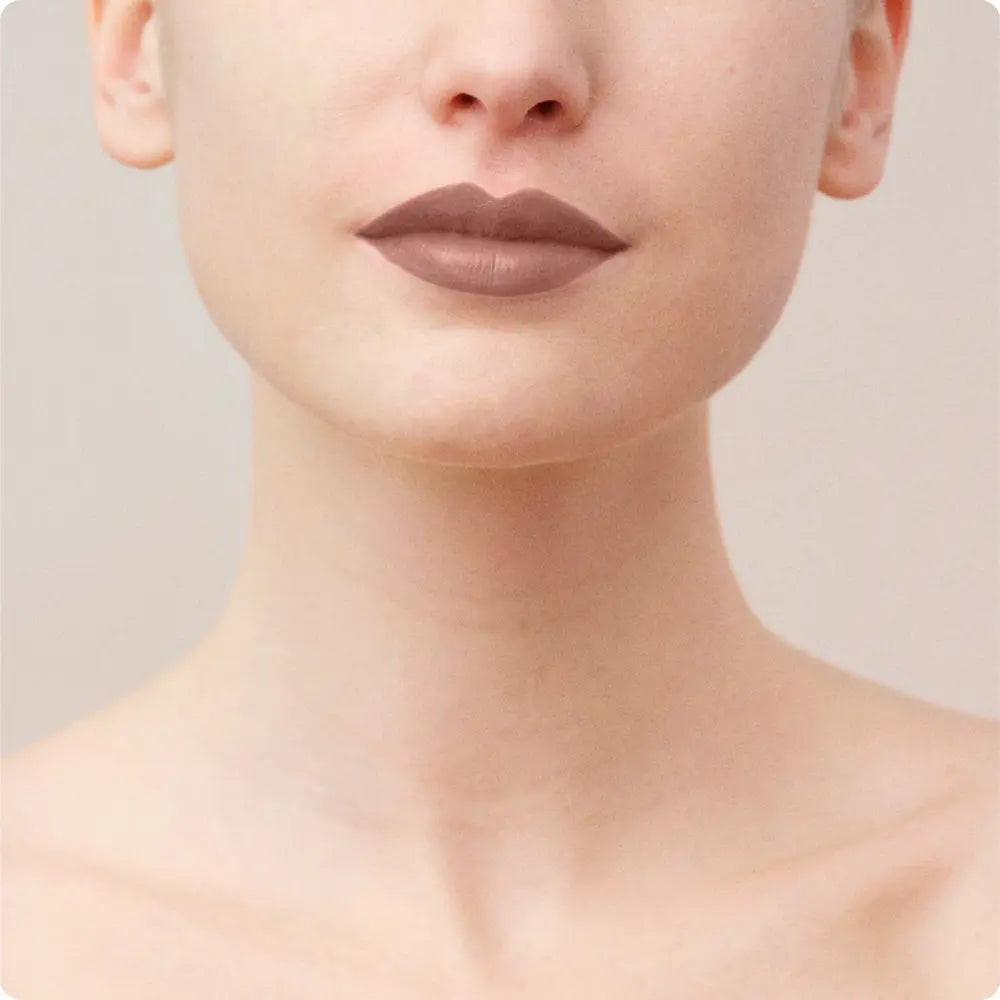 La Perla Matte Silk Lipstick 3.5ml