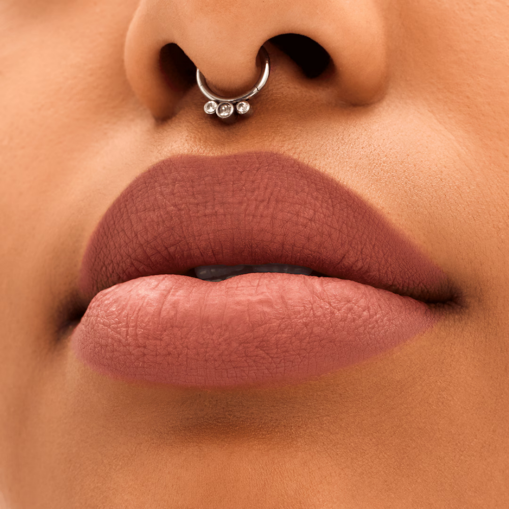 M.A.C Locked Kiss 24HR Lipstick 1.8g